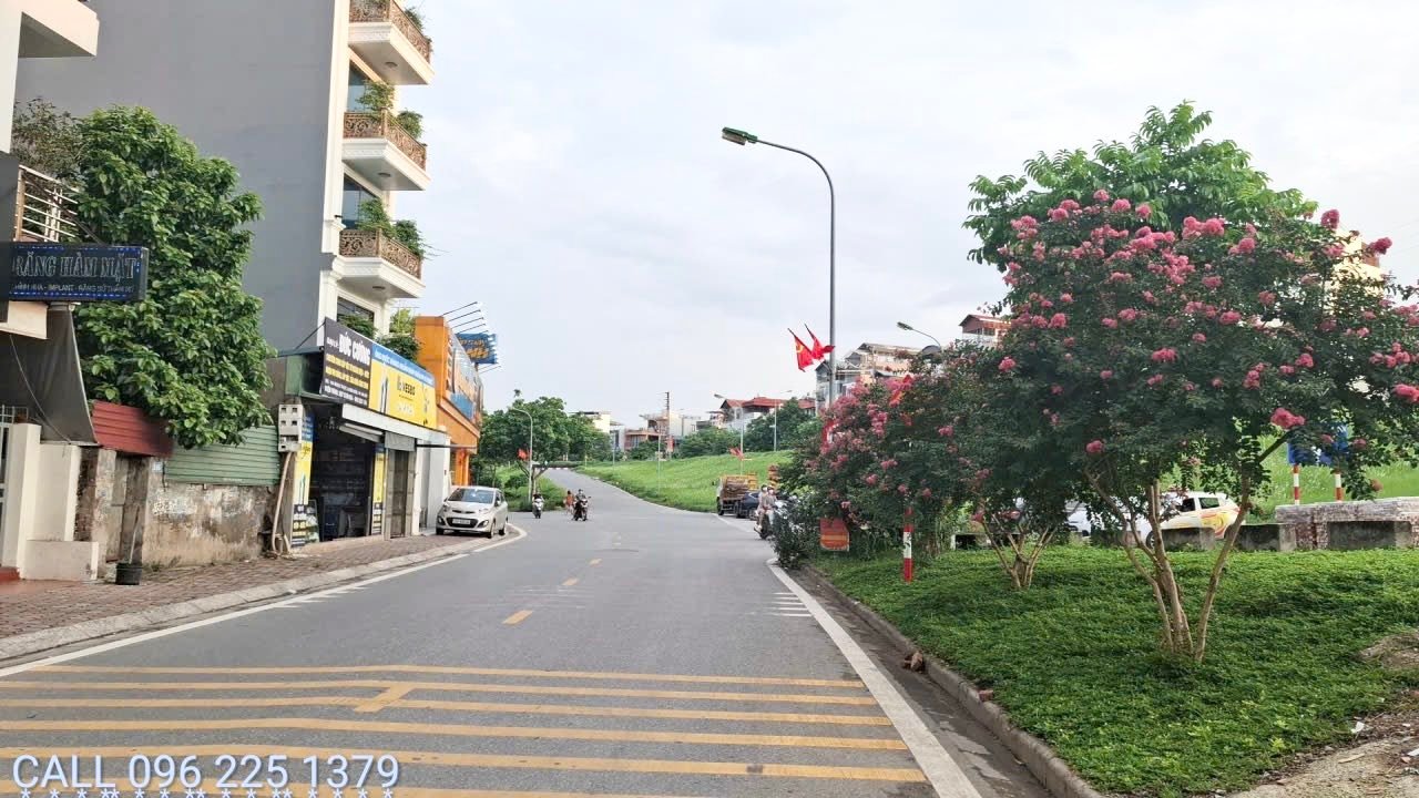 Đất Ngọc Thụy Long Biên 70m² giá 9 tỷ - Vị trí hiếm có, vượng khí