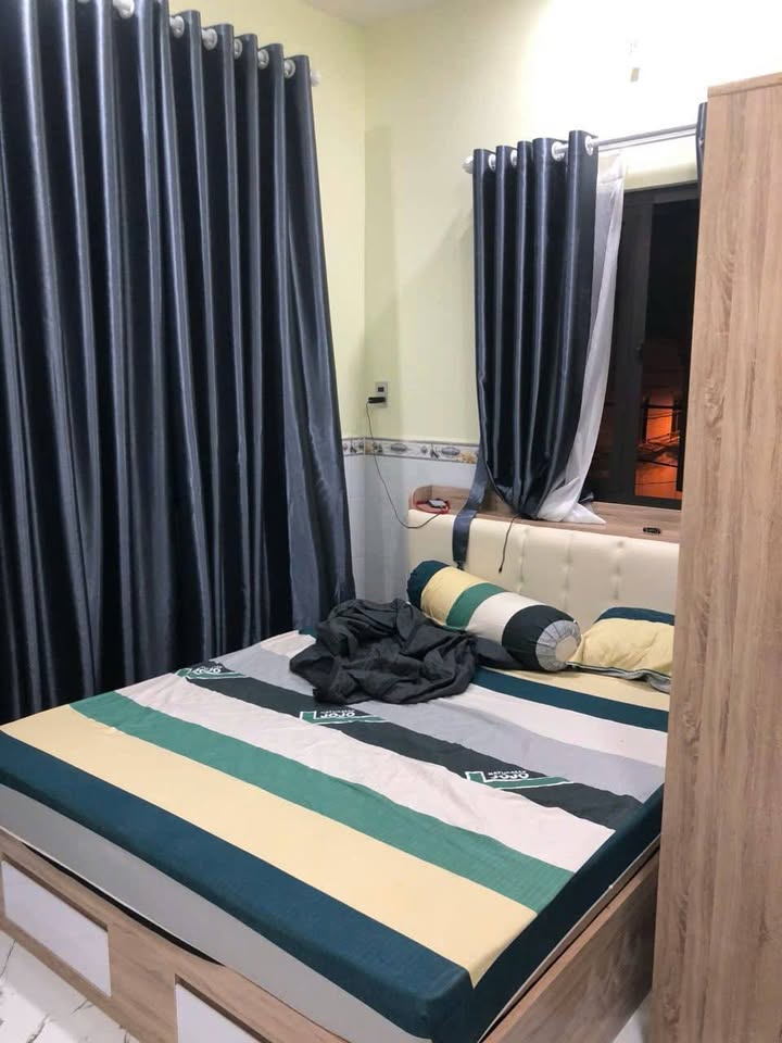 Cho thuê nguyên tầng 1 hẻm Văn Thân quận 6 44m² giá 5 triệu - Full nội thất, tự do giờ giấc!