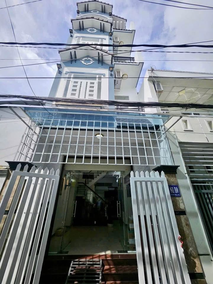 Nhà 1 Trệt 3 Lầu Hẻm 81 Phạm Ngũ Lão 48m² - Giá 3.25 Tỷ - Thiết Kế Hiện Đại