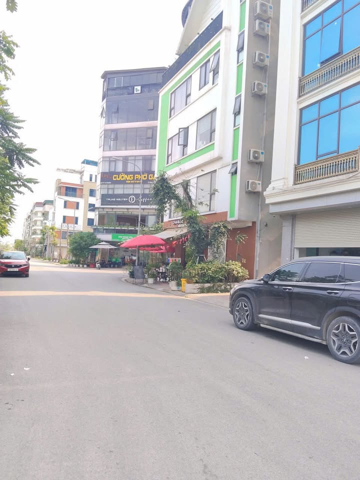 Đất nền Ngọc Thụy Long Biên 52m² giá thỏa thuận - Vị trí đắc địa, kinh doanh sầm uất!