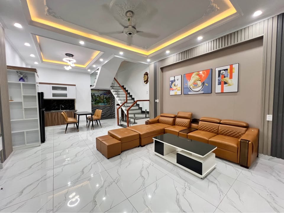 Nhà 3 tầng Văn Cú, An Dương 50m² giá 2.65 tỷ - Full nội thất, ô tô vào tận nơi!