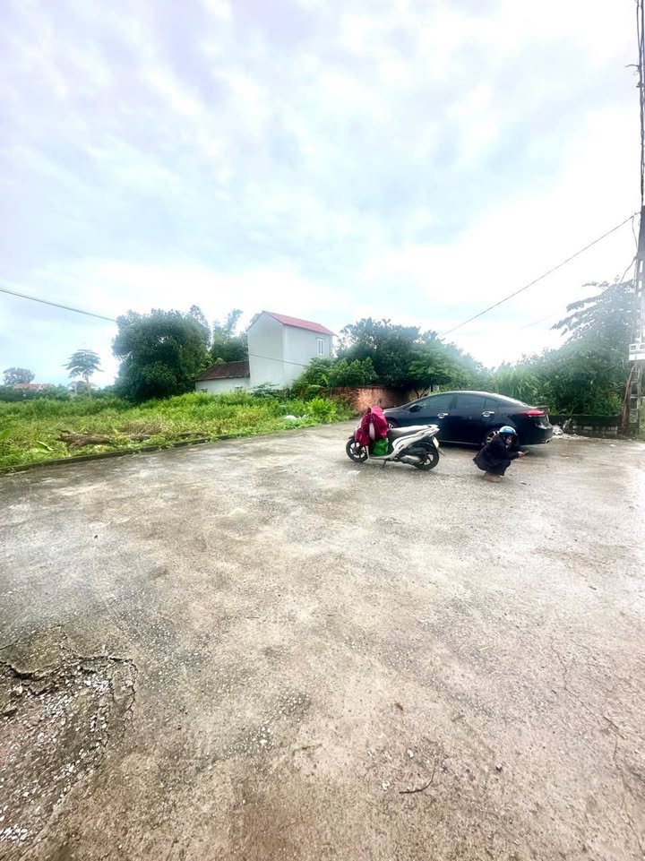 Đất nền chính chủ tại xã Việt Lập, Tân Yên, giá 700 triệu - Cơ hội đầu tư hấp dẫn!