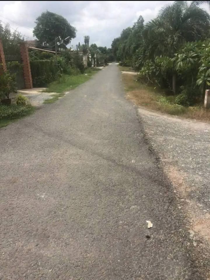 Nhà phố Long Hoa Tây Ninh 112m² giá 700 triệu - Cần bán gấp!