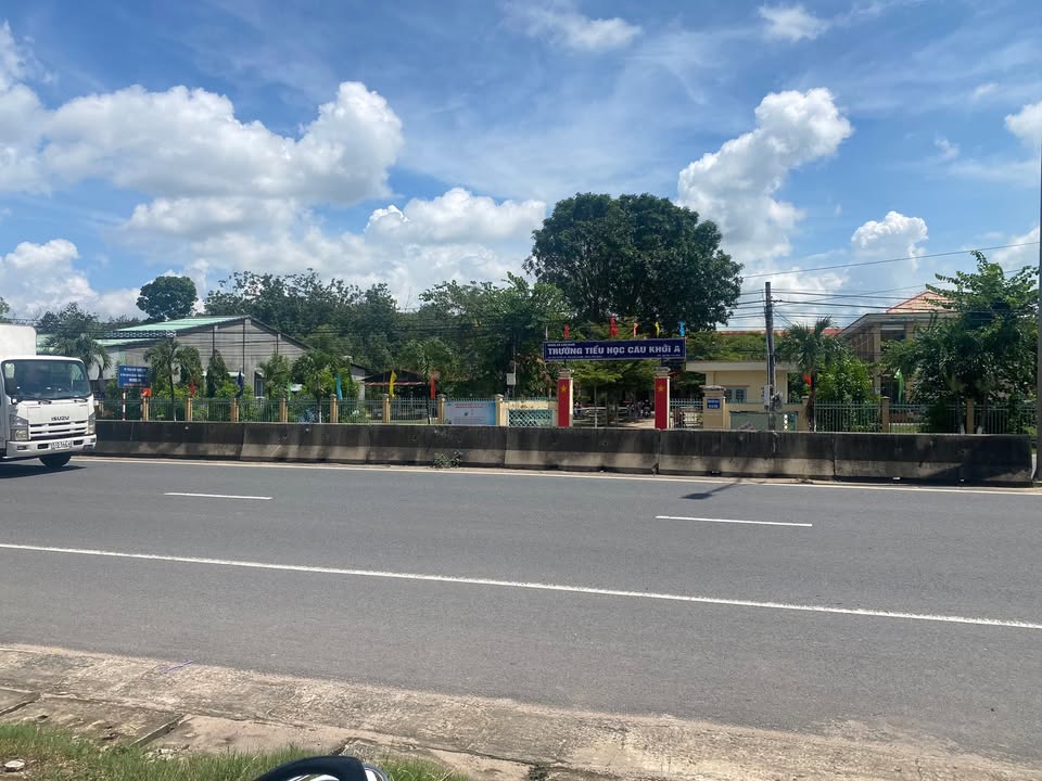 Đất mặt tiền đường ĐT784, xã Cầu Khởi, 550m² giá 3.2 tỷ - Tiềm năng kinh doanh lớn!