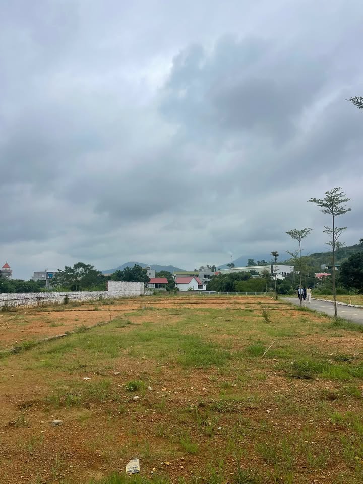 Đất nền xã Đông Xuân, huyện Quốc Oai 175m² - Pháp lý rõ ràng, xây dựng thoải mái!