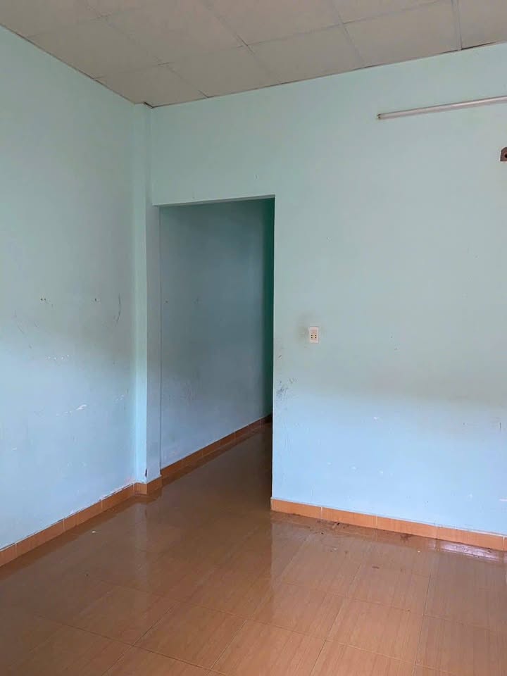 Nhà nguyên căn cho thuê tại Hòa Long, Bà Rịa - Giá chỉ 2.5 triệu/tháng!