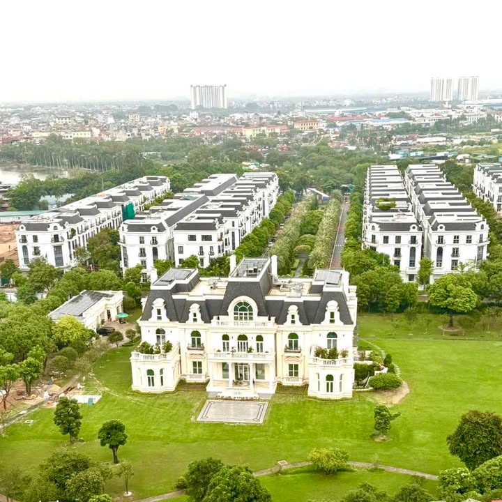 Căn hộ Himlam Thạch Bàn 57m² giá 3.7 tỷ - View biệt thự đẹp, vị trí trung tâm