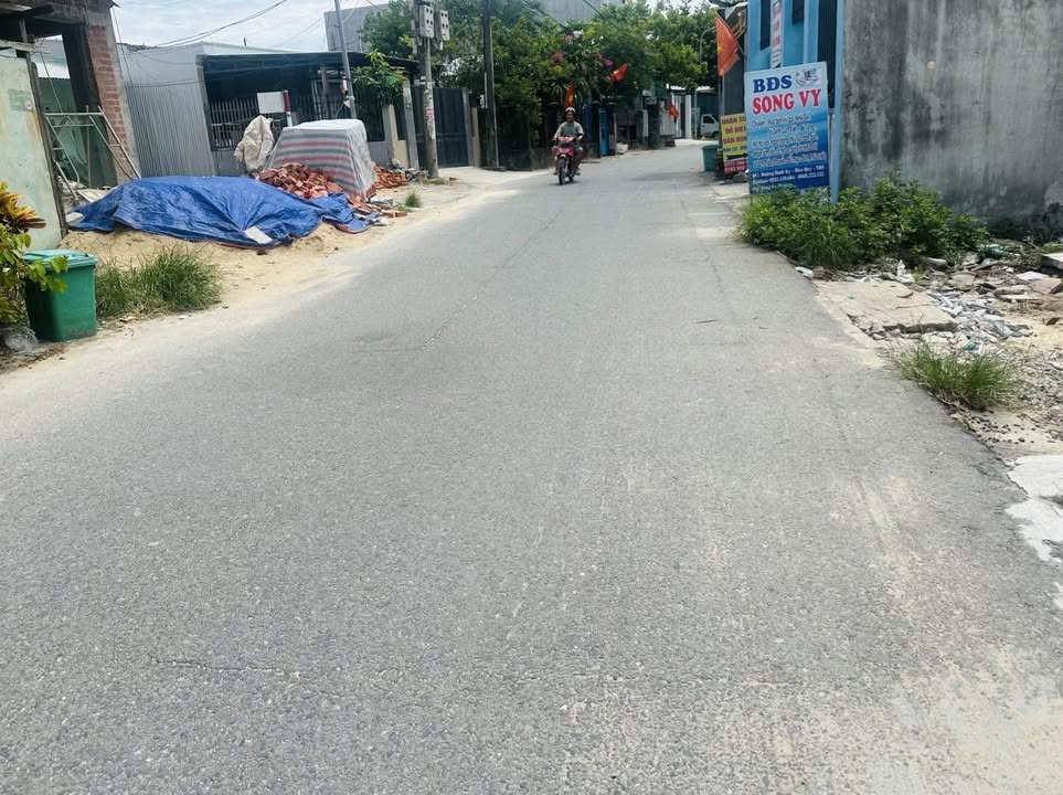 Nhà 2 tầng mới xây Ngũ Hành Sơn 70m² giá 3.5 tỷ - Ô tô đậu trước nhà!