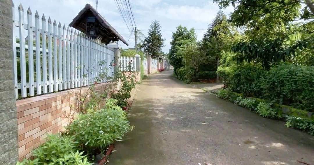 Nhà bán gấp tại xã Dầu Giây, Đồng Nai 208m² giá 1 tỷ - Sẵn sàng ở ngay!