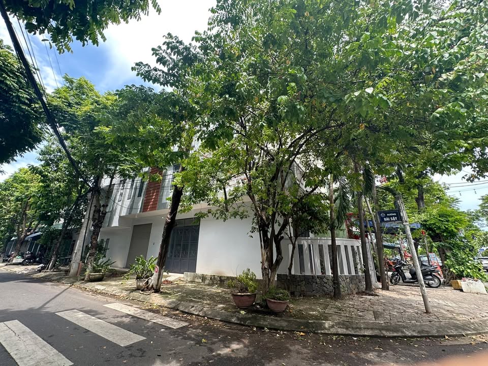 Đất lô góc 2 mặt tiền Hoàng Dư Khương 127m² giá thỏa thuận - Dòng tiền 25 triệu/tháng!