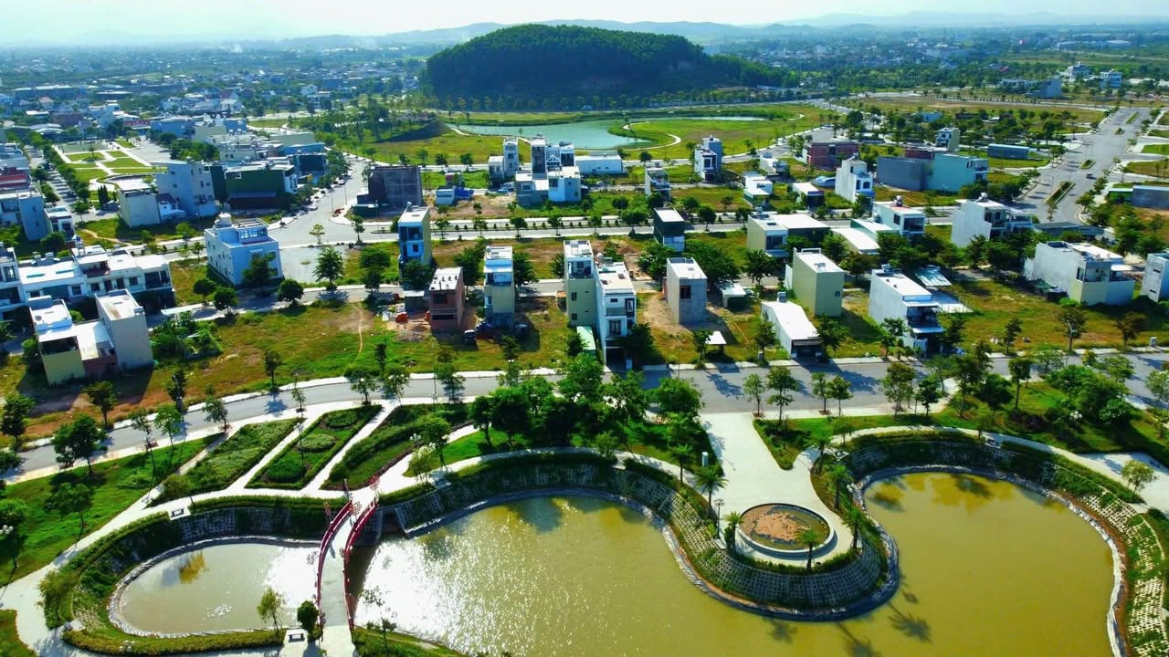 Đất mặt tiền đường 28m Quảng Ngãi 100m² giá 1.7 tỷ - Cơ hội đầu tư hấp dẫn!