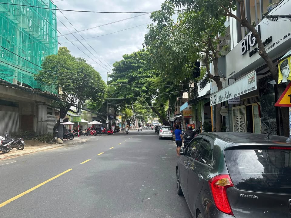 Bán nhà mặt tiền đường Trần Nhật Duật, Nha Trang 118m² - Vị trí đắc địa cho kinh doanh!