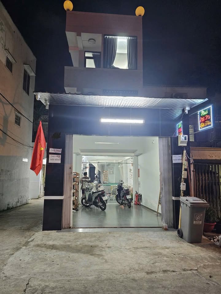 Cho thuê mặt bằng kinh doanh tại Quận 8 - Giá 7 triệu/tháng, vị trí đắc địa!