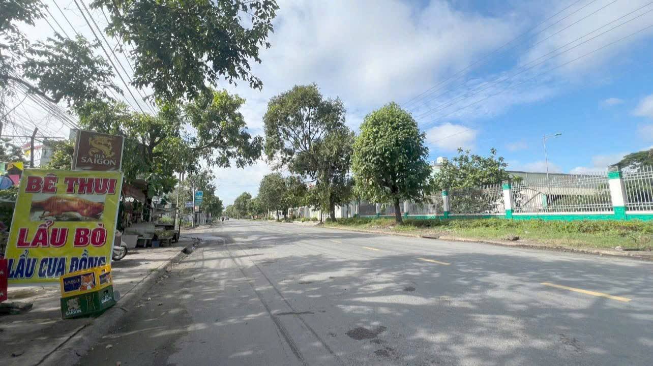 Đất Mặt tiền nhựa TL830B, Bến Lức 75m² giá 1.82 tỷ - Đầu tư sinh lời ngay!