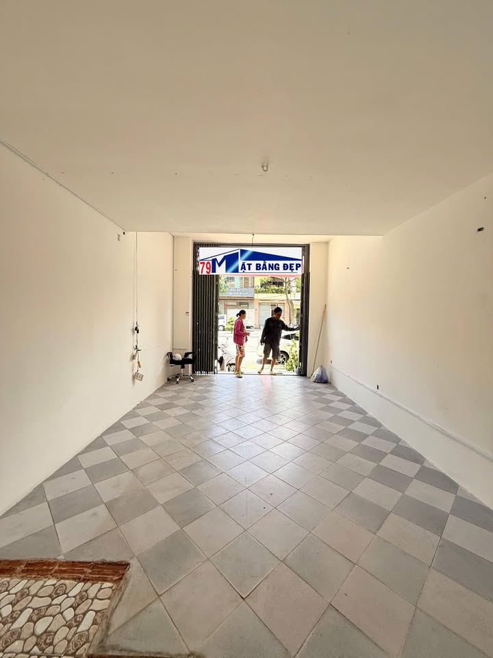 Nhà cho thuê mặt tiền đường 23/10 Nha Trang 50m² giá 15 triệu - Kinh doanh đa ngành nghề