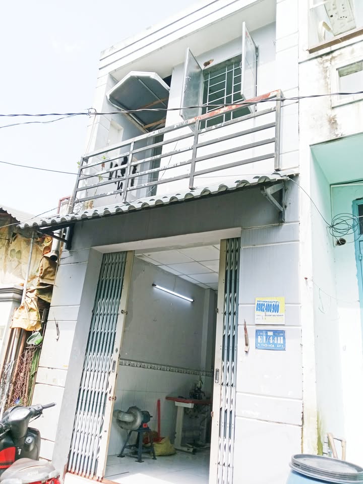 Nhà bán tại Bình Tân 21m² giá 1.18 tỷ - Sổ hồng chính chủ, giao dịch nhanh!