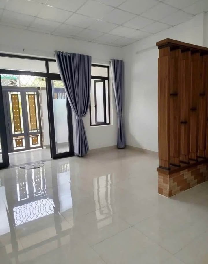 Nhà nguyên căn 2PN phường Tân Lợi, Buôn Ma Thuột giá 5,5 triệu - Nhà mới, thông thoáng!