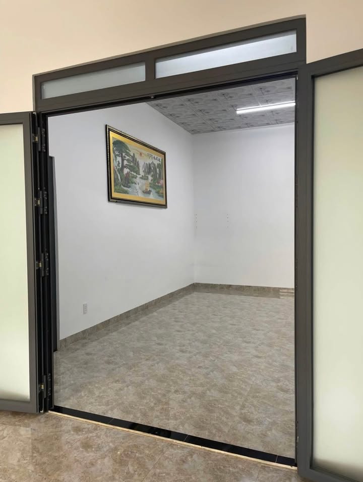 Nhà cho thuê đường Lương Văn Can, Buôn Ma Thuột 3PN giá 7.8 triệu - Vị trí trung tâm thuận tiện