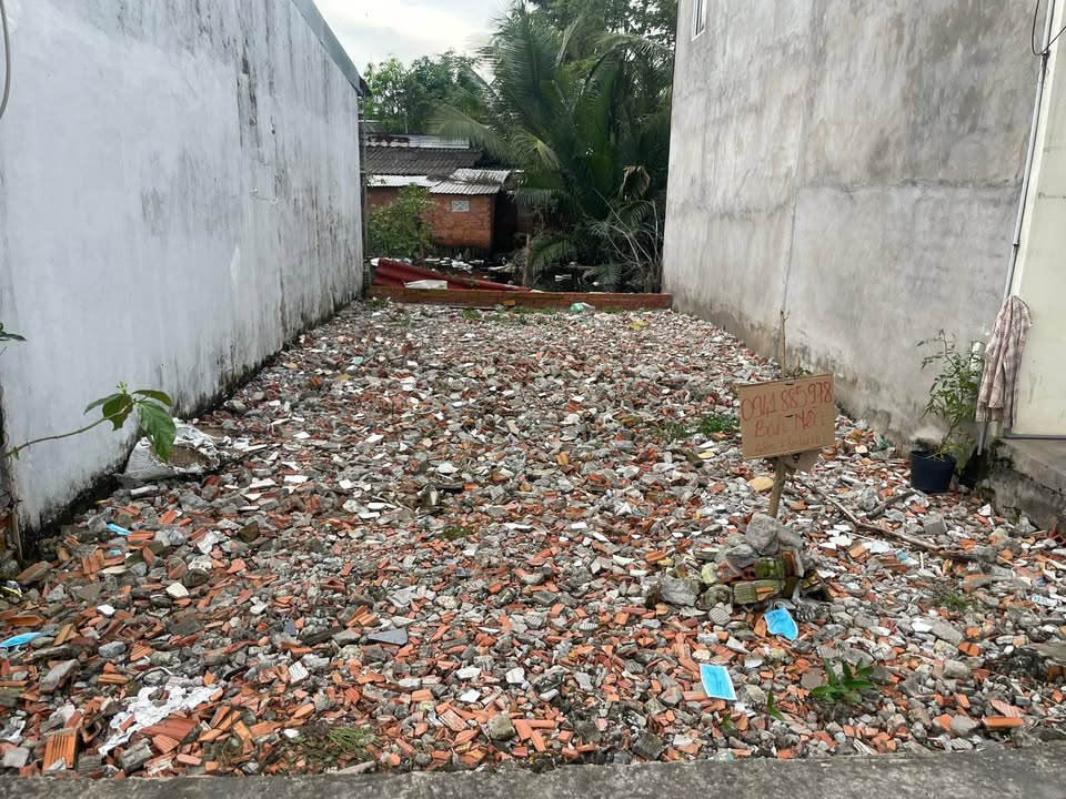 Đất nền Hẻm 1 Võ Văn Kiệt Bạc Liêu 48m² giá 400 triệu - Sổ hồng chính chủ!