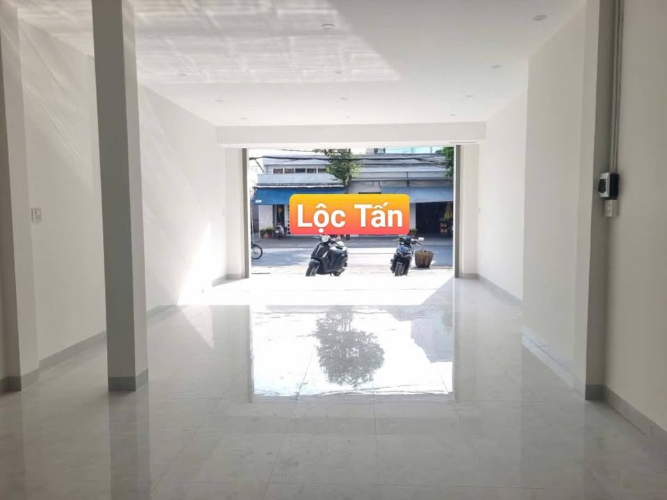 Nhà mặt tiền Điện Biên Phủ, Trà Vinh 220m² giá 17 tỷ - Khu vực sầm uất!