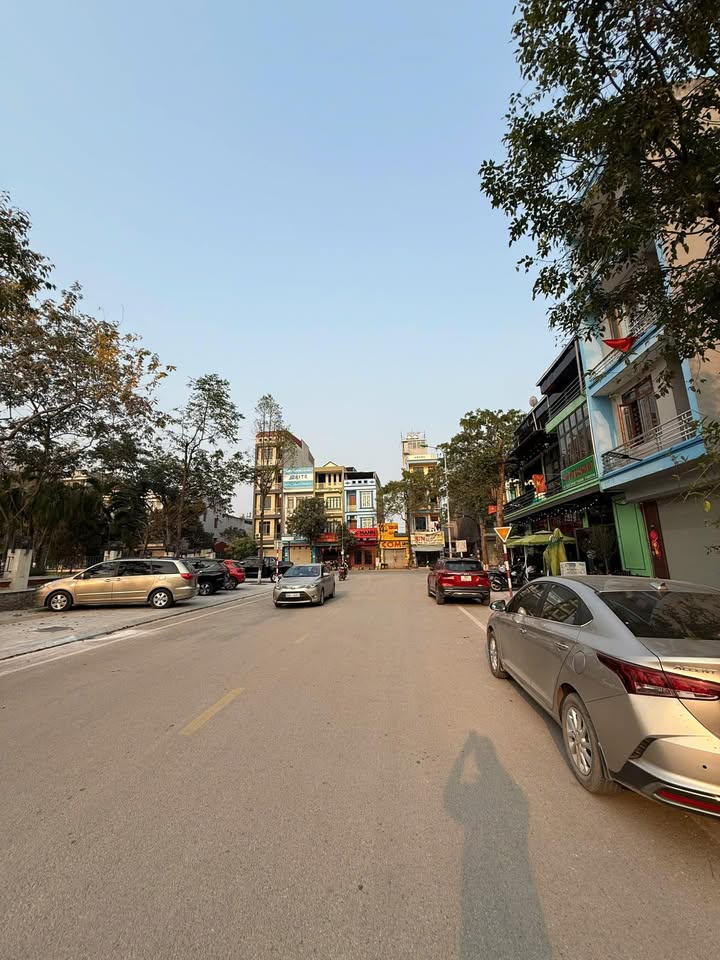 Nhà 4 tầng mặt đường Ngô Sĩ Liên, Bắc Ninh 90m² giá 13 tỷ - Cơ hội đầu tư lý tưởng!