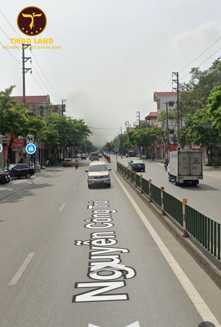 Nhà cấp 4 Ngõ Nguyễn Công Trứ, Bích Đào 99m² giá 4 tỷ - Ô tô đỗ cửa thoáng mát!