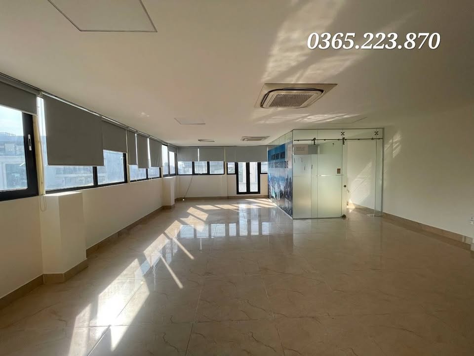 Cho thuê văn phòng 90m² tại Dịch Vọng Hậu, Cầu Giấy - Giá chỉ 19 triệu/tháng!
