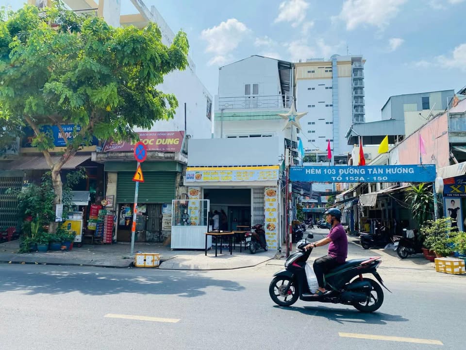 Bán nhà góc 2 mặt tiền đường Tân Hương, phường Tân Quý, quận Tân Phú - 89m² giá 11.7 tỷ - Đầu tư sinh lời ngay!