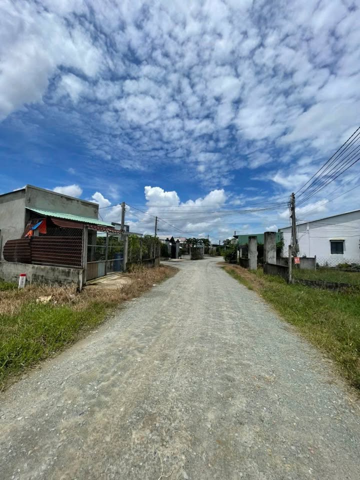 Đất nền Hòa Khánh Tây, Đức Hòa 125m² giá 950 triệu - Mặt tiền đường Lập Thành