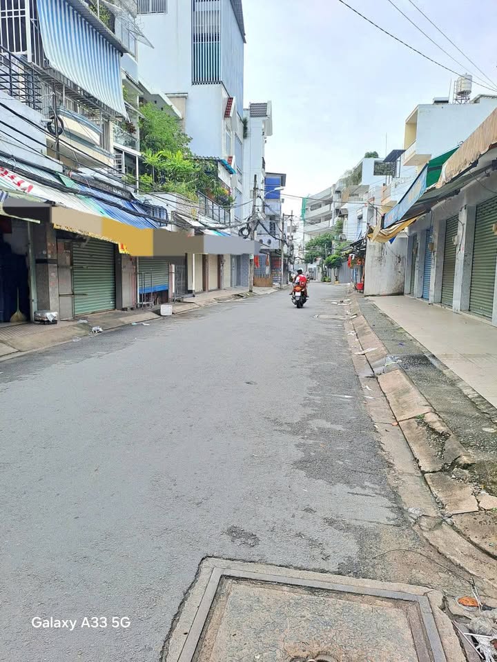 Cho thuê nhà phố Tân Phú 22m² giá 15 triệu - Địa điểm kinh doanh lý tưởng!