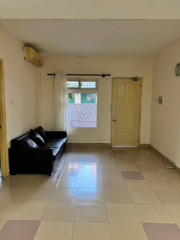 Nhà cho thuê đường Nguyễn Văn Linh, Quận 7 - Diện tích 80m², giá chỉ 25 triệu/tháng!