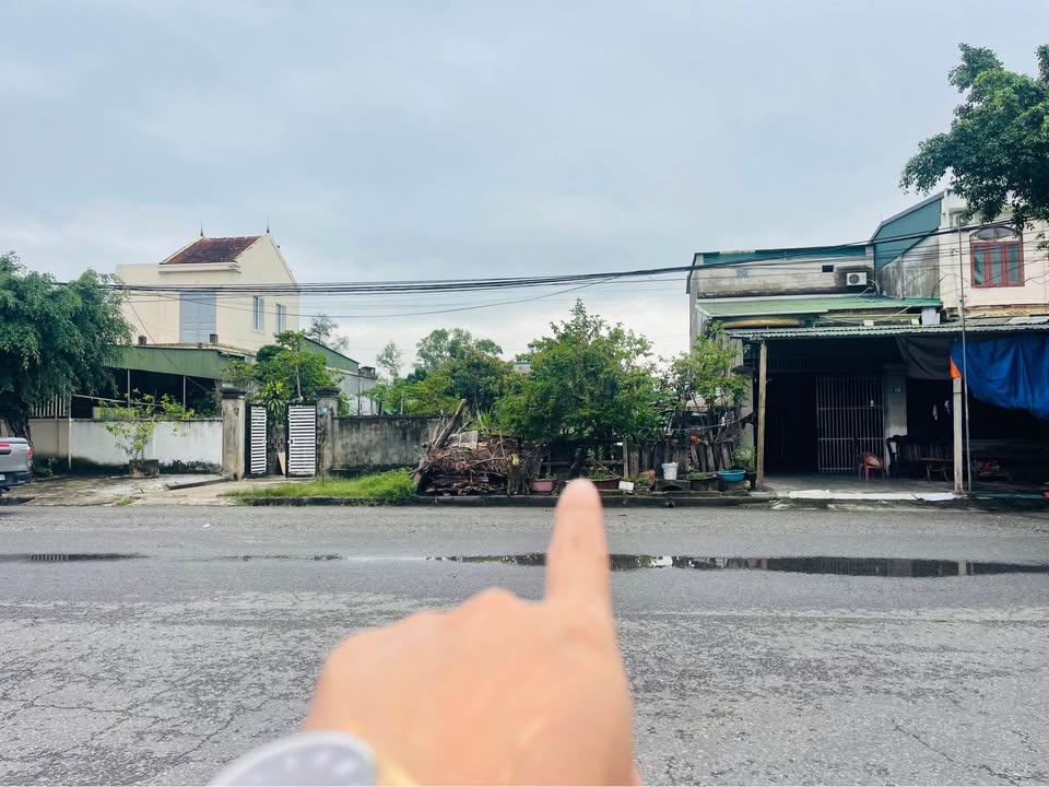 Đất kinh doanh mặt đường Nguyễn Văn Tố 230.8m² - Cơ hội đầu tư sinh lời!