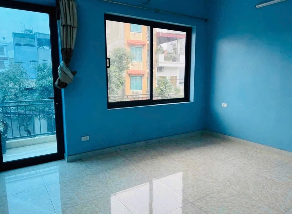 Nhà mặt phố Phúc Lợi, Long Biên 90m² giá 11 triệu/tháng - Tiện lợi cho kinh doanh!