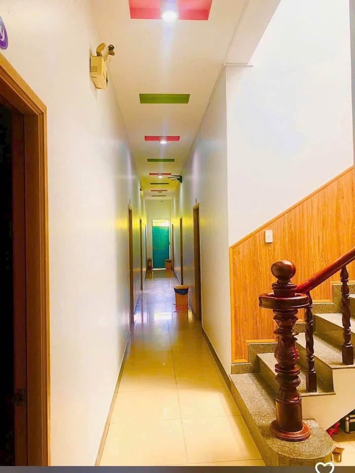 Khách sạn cho thuê tại đường Võ Thị Sáu, Biên Hòa - Sang gấp 80 triệu, hoạt động bình thường!