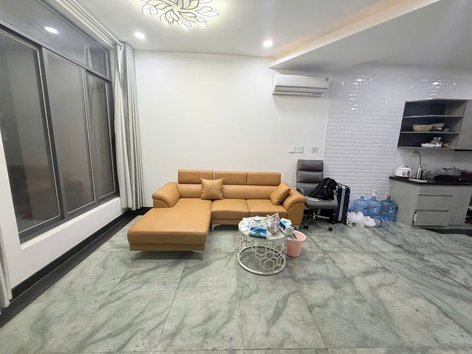 Cho thuê Townhouse Lavila Kiến Á Nhà Bè 105m² giá 23 triệu - Full nội thất tiện nghi!