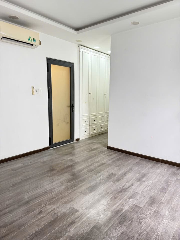 Bán biệt thự Lavila Kiến Á Nhà Bè 105m² - Sổ hồng chính chủ, giá thương lượng!