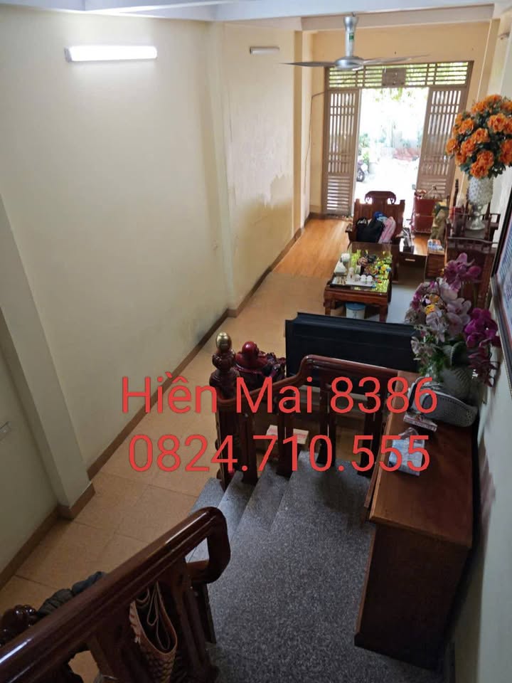 Nhà 3 tầng cốt lệch Đông Thọ 50m² giá 2.2 tỷ - Vị trí đắc địa, ô tô tránh nhau!