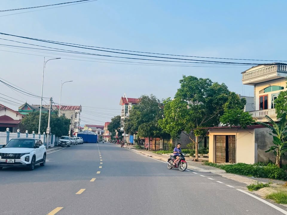 Đất nền Đông Hưng, Lục Nam 165m² giá chỉ 500 triệu - Cơ hội đầu tư hấp dẫn!