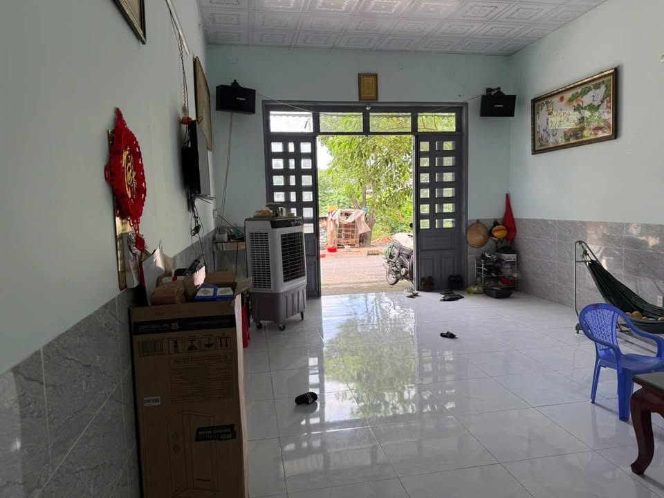 Nhà bán Tân Hiệp, Tân Uyên 93,8m² - Mặt tiền nhựa 7m, giá chỉ 2,35 tỷ!