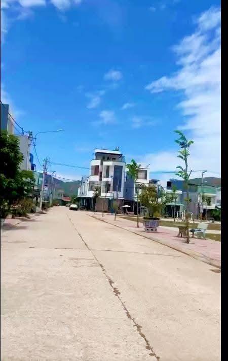 Shophouse Ecohome Nhơn Bình 105m² giá từ 2-3 tỷ - Mặt tiền kinh doanh đắc địa!