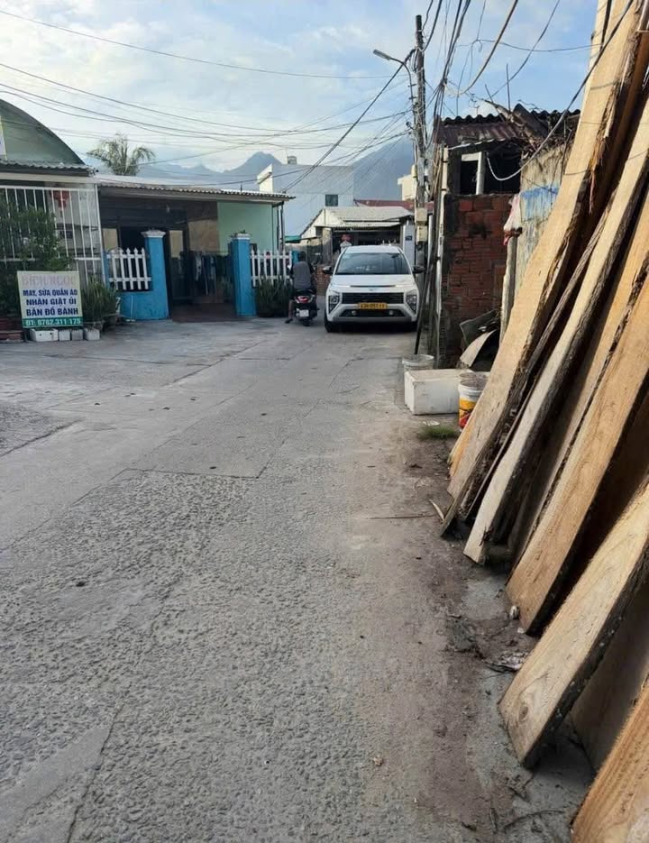 Đất nền Nguyễn Văn Cừ 102m² giá 1.76 tỷ - Lô đất đẹp kiệt ô tô vào tận nơi!