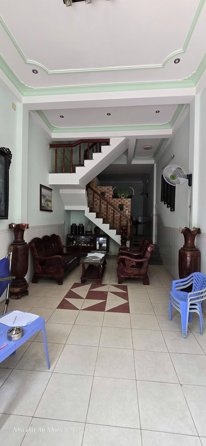 Nhà nguyên căn mặt tiền đường Trần An Tư 49m² giá 7 triệu - Thích hợp làm văn phòng và kinh doanh!