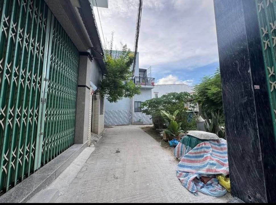 Nhà Hẻm Hùng Vương Nhơn Phú 41m² giá 1.6 tỷ - Đầy đủ công năng, ô tô vào tận nơi!