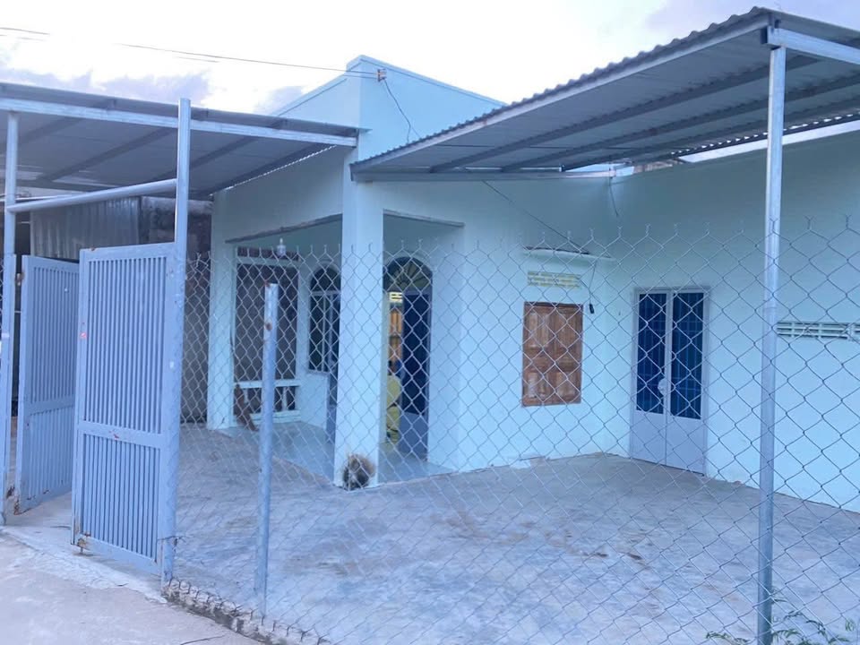 Nhà nguyên căn cho thuê tại phường Vĩnh Lương, Nha Trang - Giá chỉ 2.5 triệu/tháng