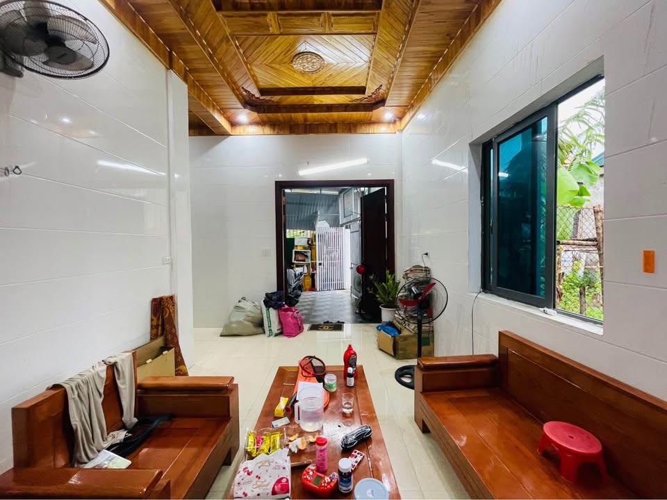 Nhà đẹp Quán Bàu 128m² giá 3.1 tỷ - Full thổ cư, đổ bằng kiên cố!