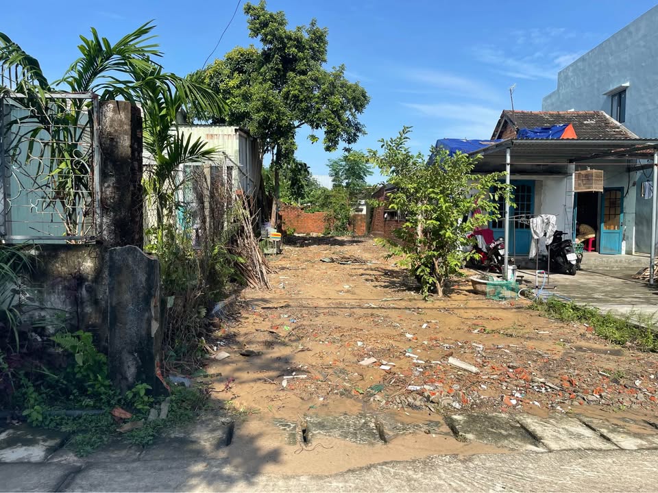 Đất 2 mặt tiền Thôn Quang Châu 150m² giá 2.7 tỷ - Cơ hội đầu tư tuyệt vời!