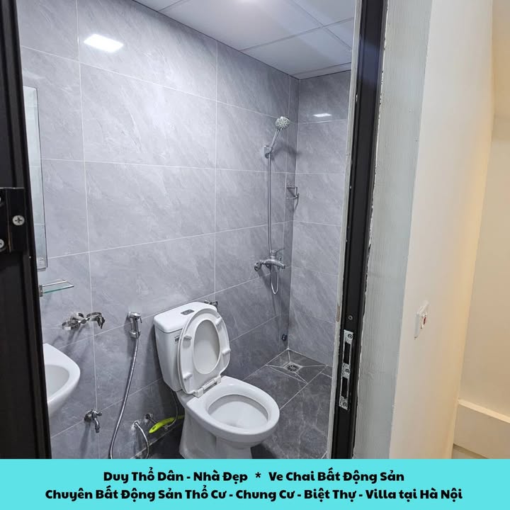 Nhà Đình Thôn, Mỹ Đình 1, 42m² giá 8 tỷ - Ô tô vào tận nhà!