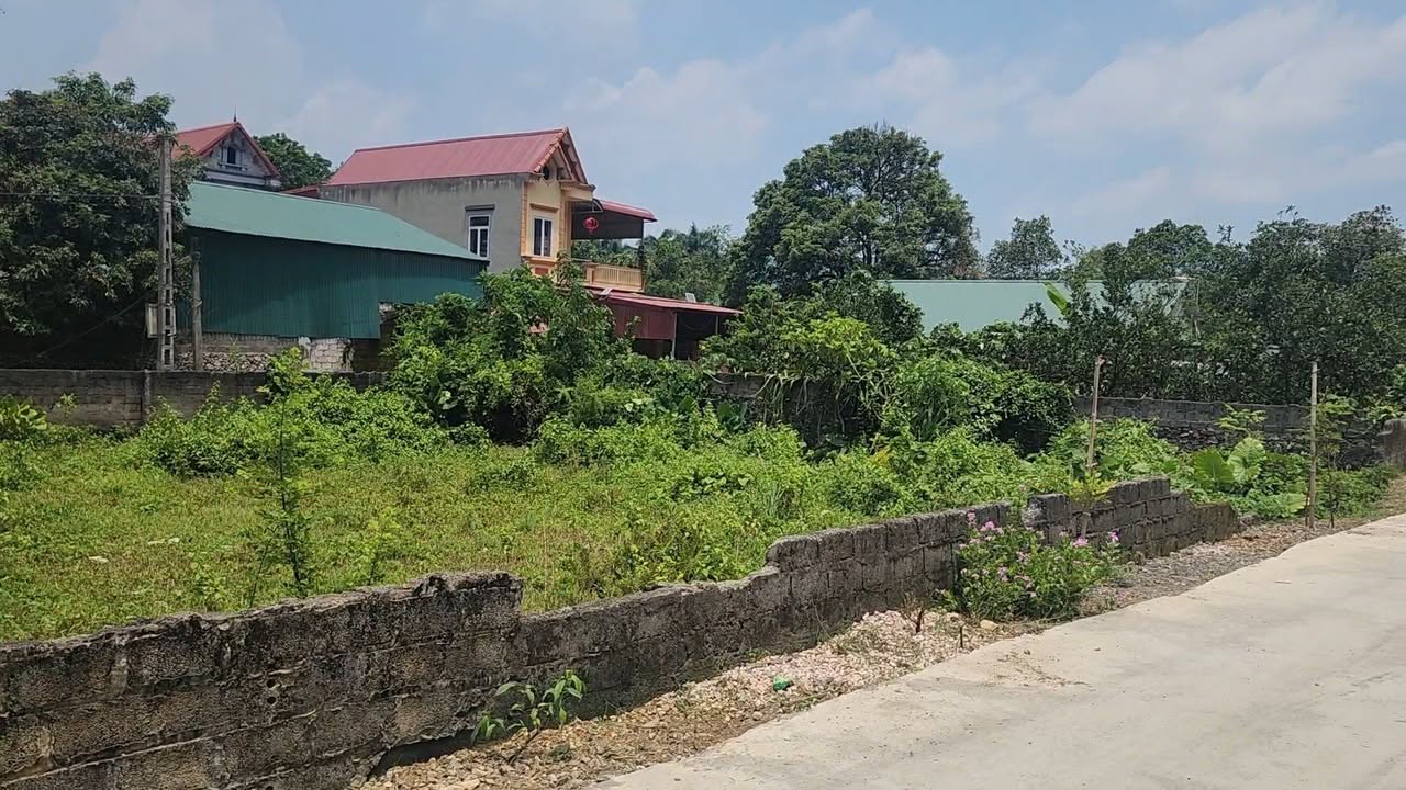 Đất nền Trần Phú, Chương Mỹ 297m² - Lô đất 2 mặt tiền, ô tô tránh, giá tốt!