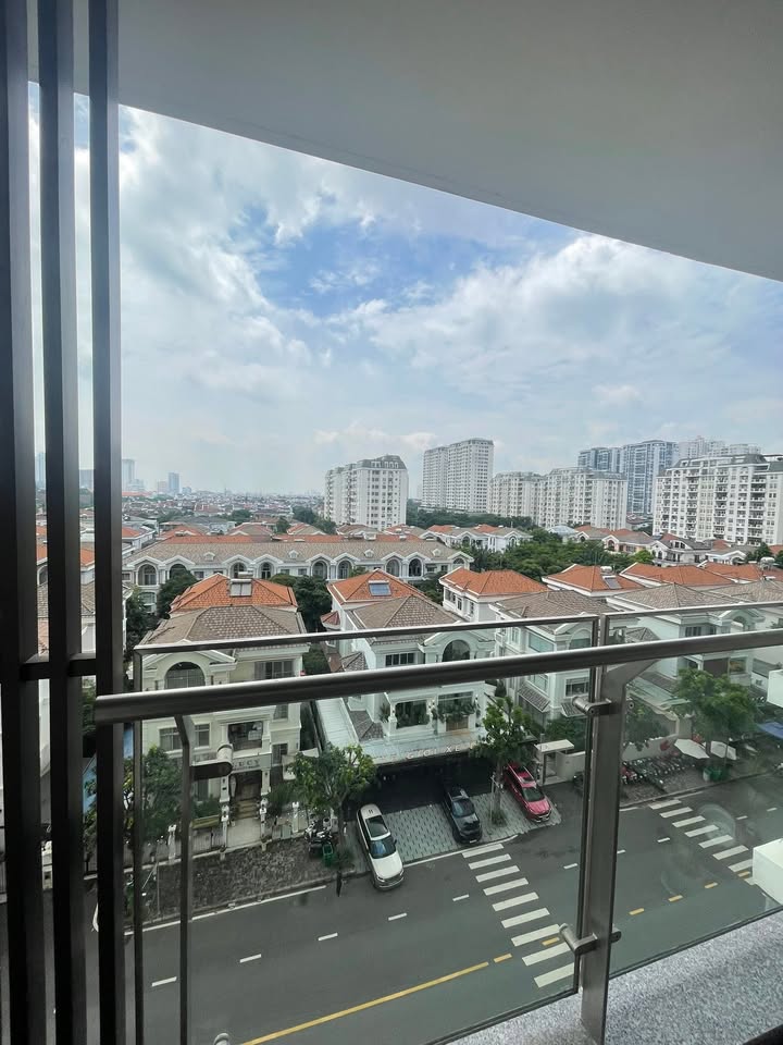 Căn hộ Midtown M8 Phú Mỹ Hưng 80m² giá thỏa thuận - Căn góc view biệt thự hướng Đông Nam!