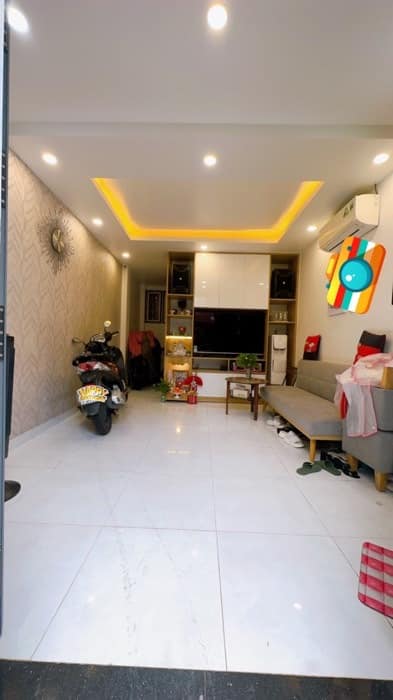 Nhà 5 tầng Tôn Đản Quận 4, 24m² giá 4 tỷ - Đầu tư sinh lời ngay!